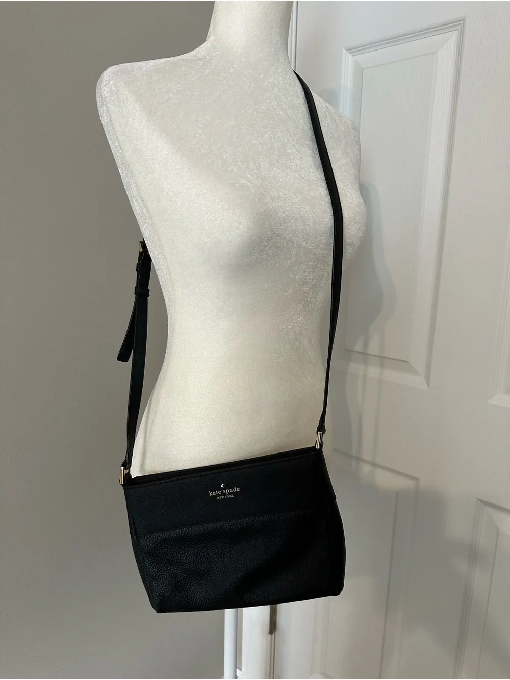 kate spade New York Black Leather Crossbody Bag